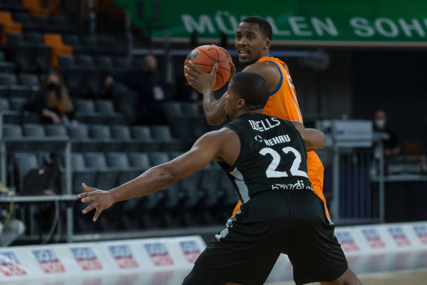 总体而言 总体而言