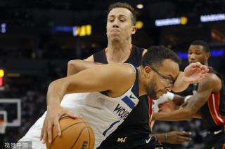 荷兰队同样 荷兰队同样