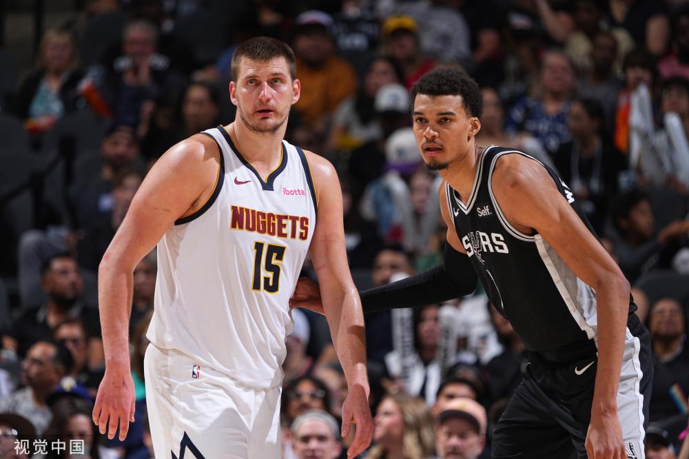 上半场多名 上半场多名